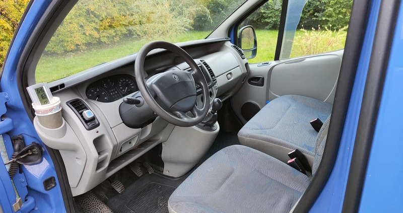 Renault Trafic cena 27777 przebieg: 283800, rok produkcji 2004 z Ropczyce małe 352